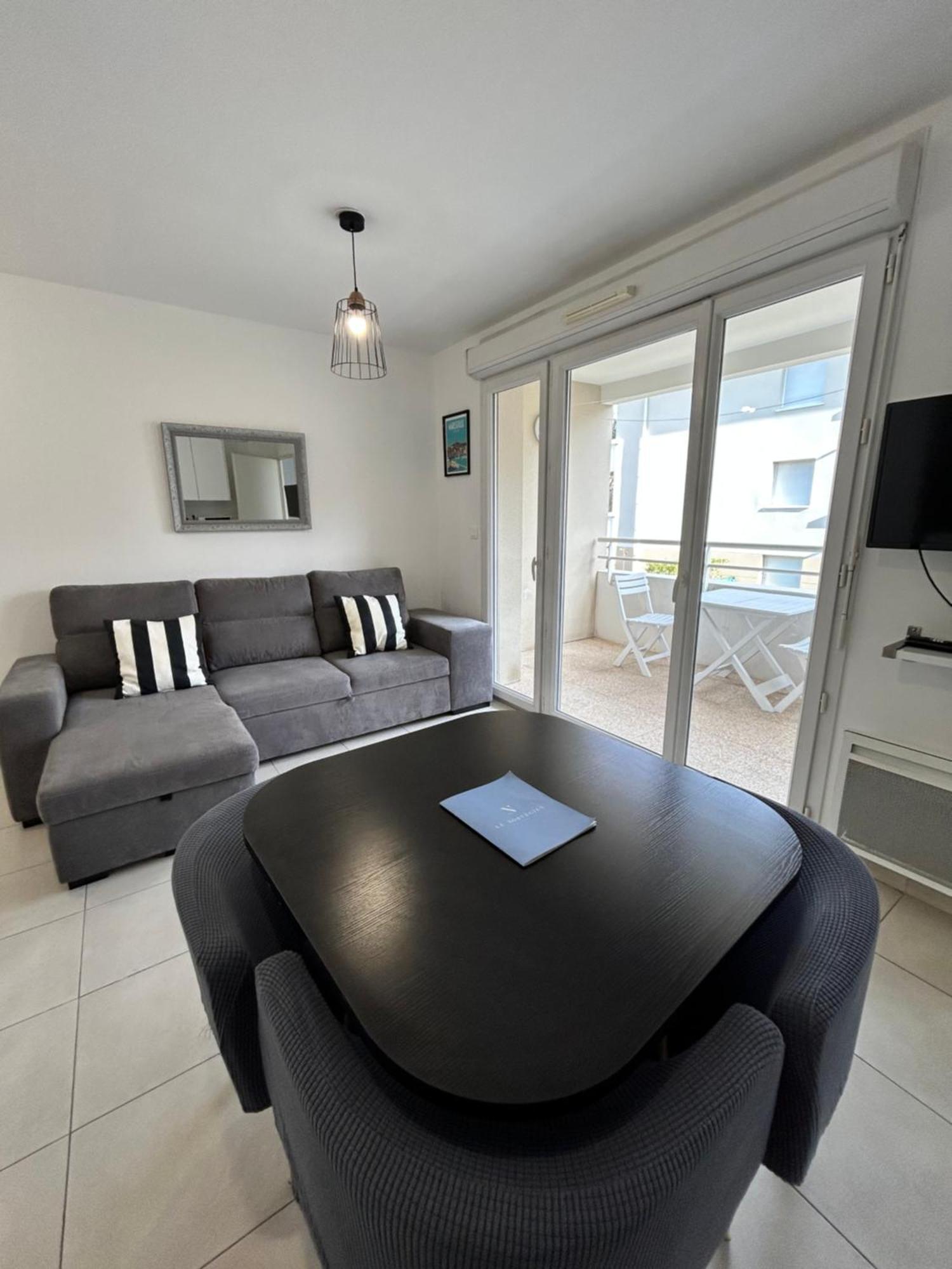 Appartement Avec Terrasse Et Box Entre Plages Et Nature Marseille Exteriör bild