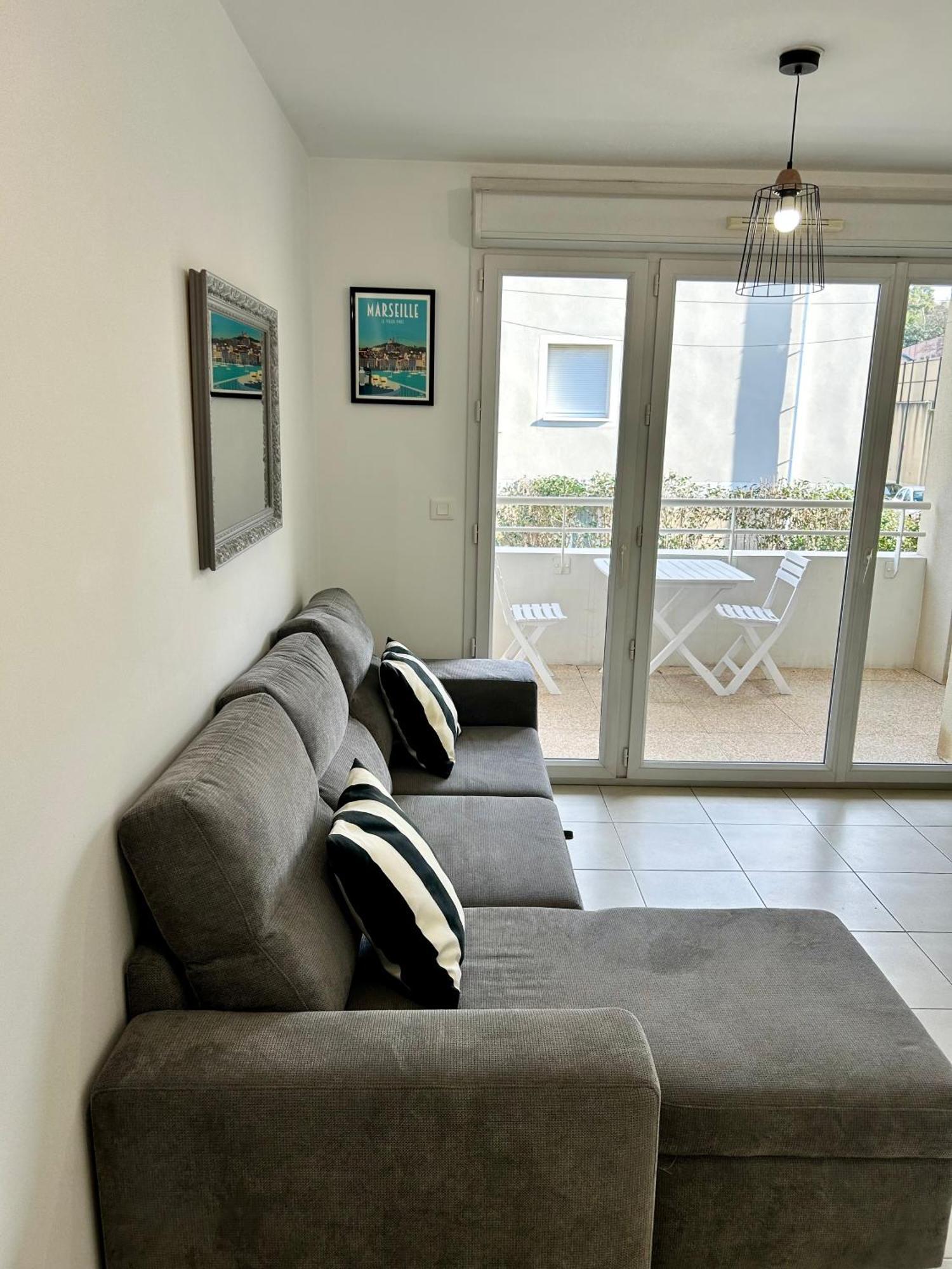 Appartement Avec Terrasse Et Box Entre Plages Et Nature Marseille Exteriör bild